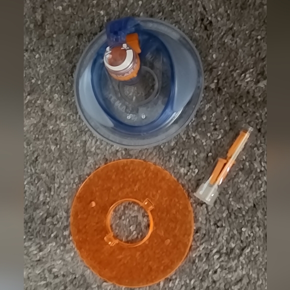 Fiskars crafting Shape Cutter tool (no original packaging) NEW! - Picture 3 of 11